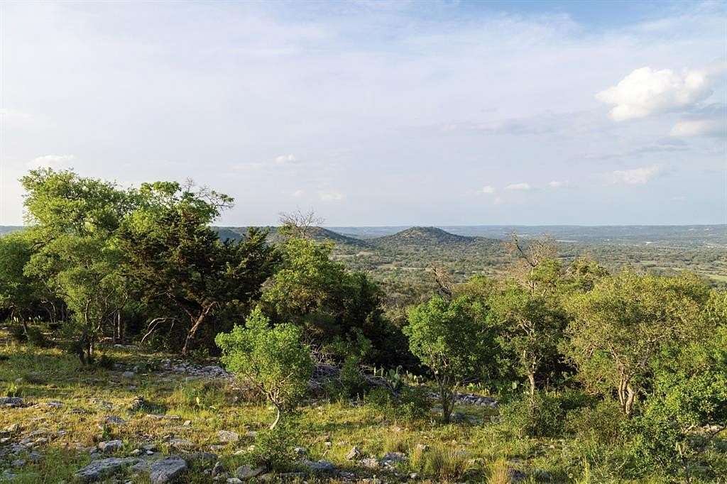 127 Acres of Land for Sale in Comfort, Texas