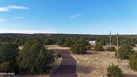 1.04 Acres of Land for Sale in Concho, Arizona