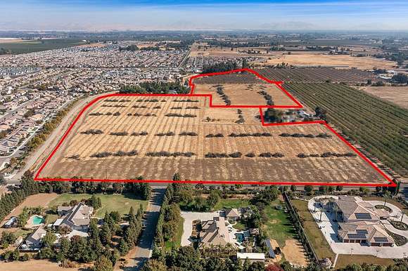 46.97 Acres of Land for Sale in Fresno, California