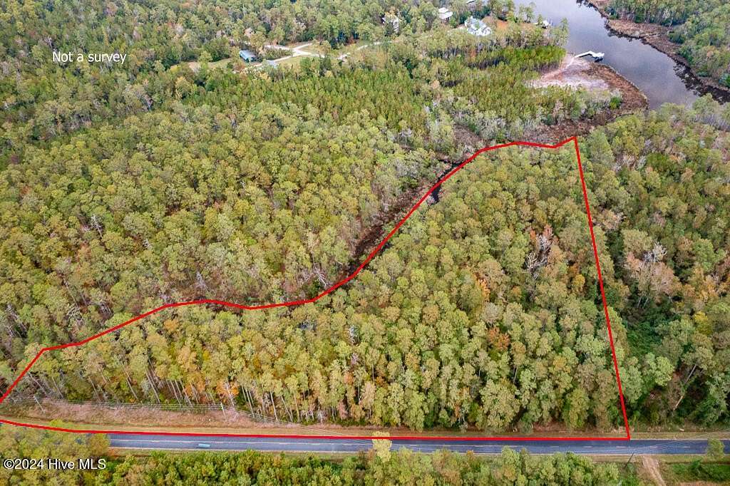 7 Acres of Residential Land for Sale in Oriental, North Carolina