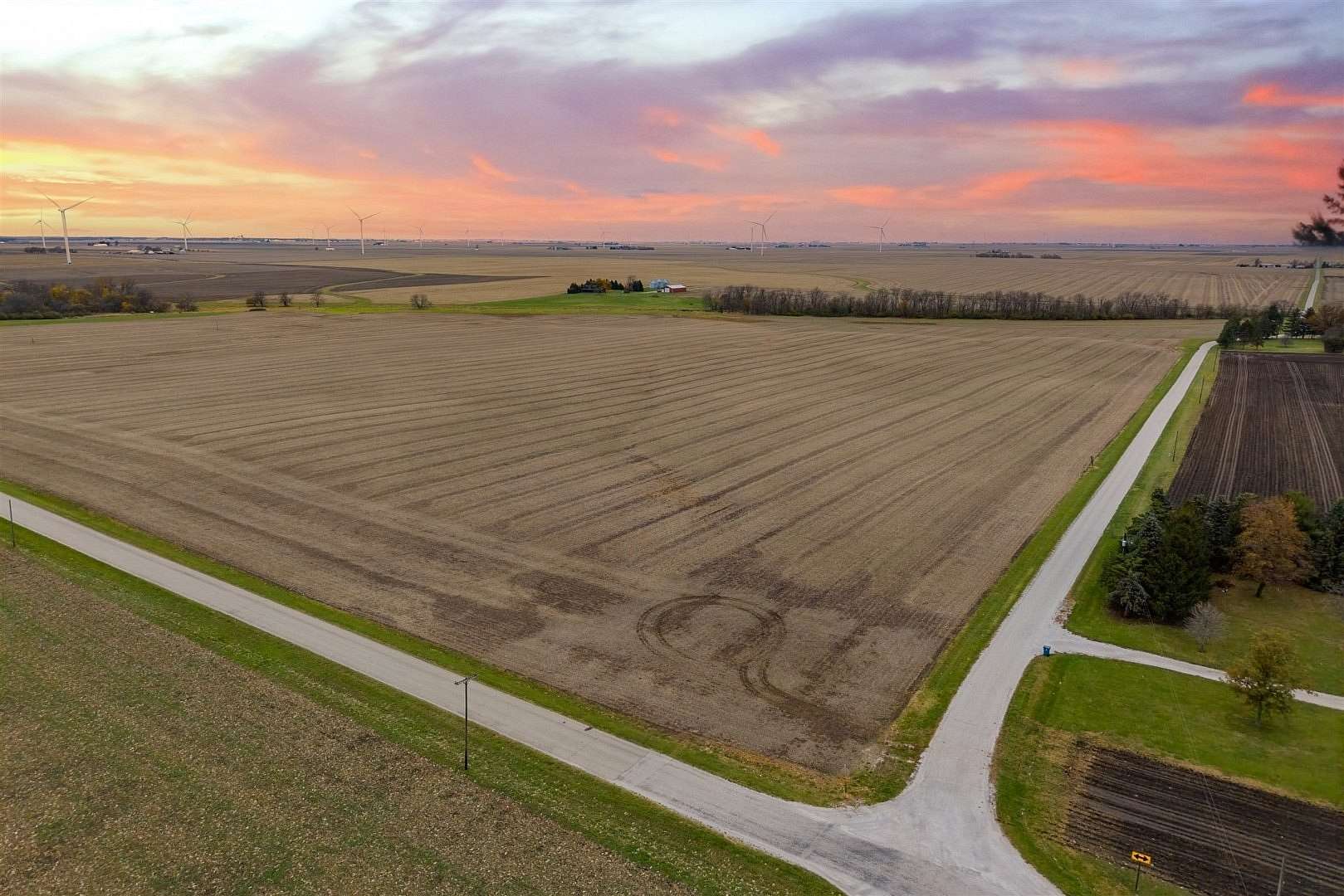 76.9 Acres of Agricultural Land for Sale in Colfax, Illinois