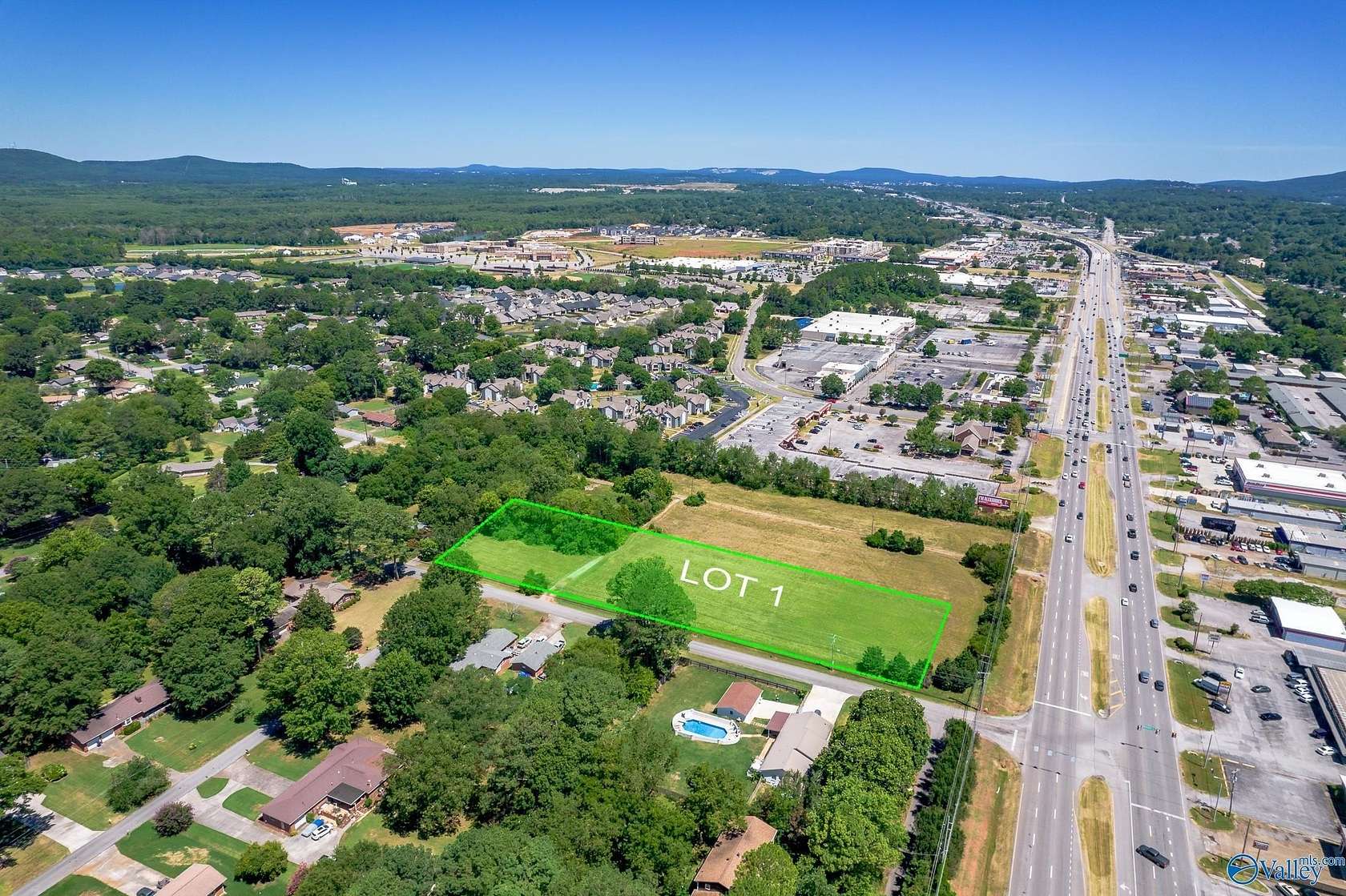 2.4 Acres of Residential Land for Sale in Huntsville, Alabama