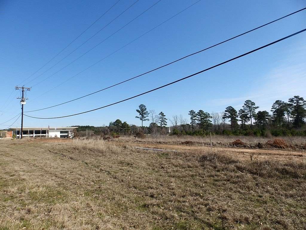 1.9 Acres of Mixed-Use Land for Sale in Flint, Texas