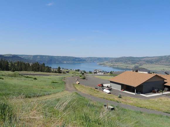 3.14 Acres of Land for Sale in Davenport, Washington