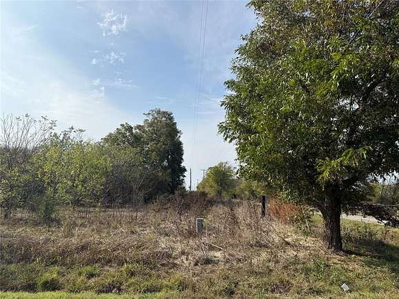 5 Acres of Land for Sale in Bonham, Texas