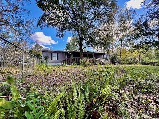 5 Acres of Residential Land with Home for Sale in Bell, Florida