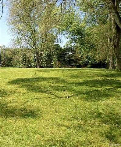 0.26 Acres of Residential Land for Sale in Clarkston, Michigan