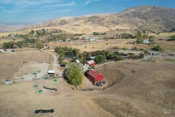 46.89 Acres of Land with Home for Sale in Horseshoe Bend, Idaho