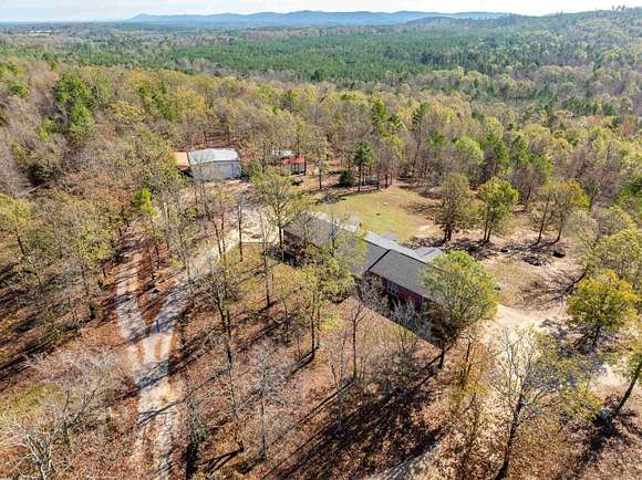 5.65 Acres of Residential Land with Home for Sale in Bonnerdale, Arkansas