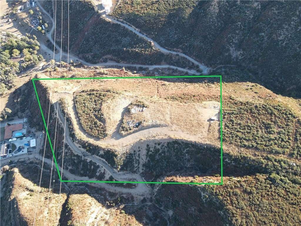 13.207 Acres of Land for Sale in Lytle Creek, California