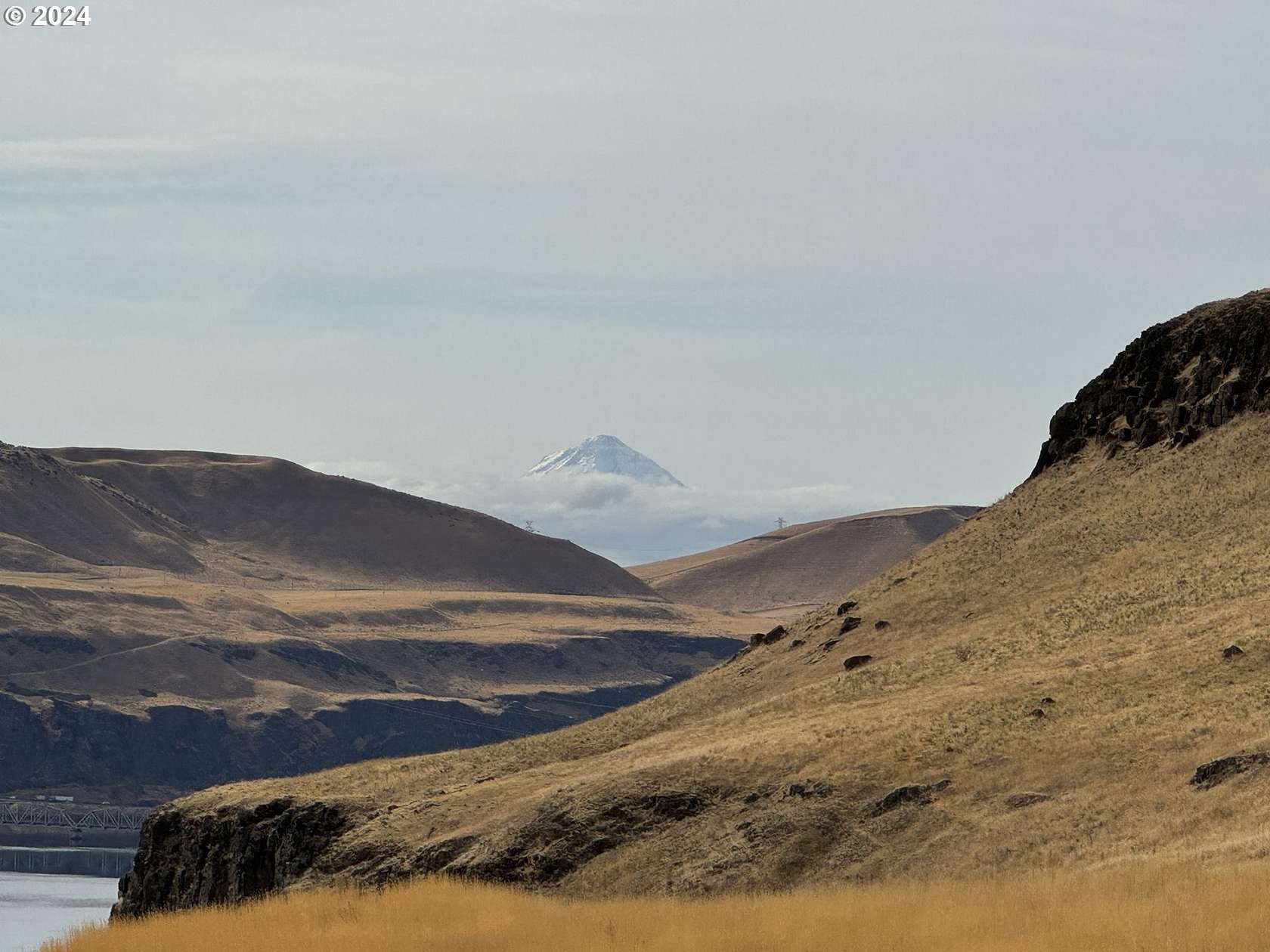 5.5 Acres of Land for Sale in Wishram, Washington