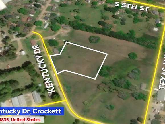 2.562 Acres of Residential Land for Sale in Crockett, Texas