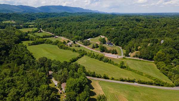 16.5 Acres of Agricultural Land for Sale in Seymour, Tennessee