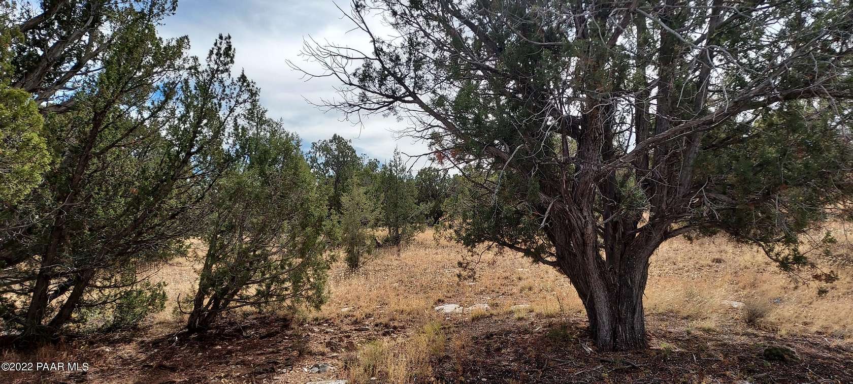 4 Acres of Residential Land for Sale in Seligman, Arizona