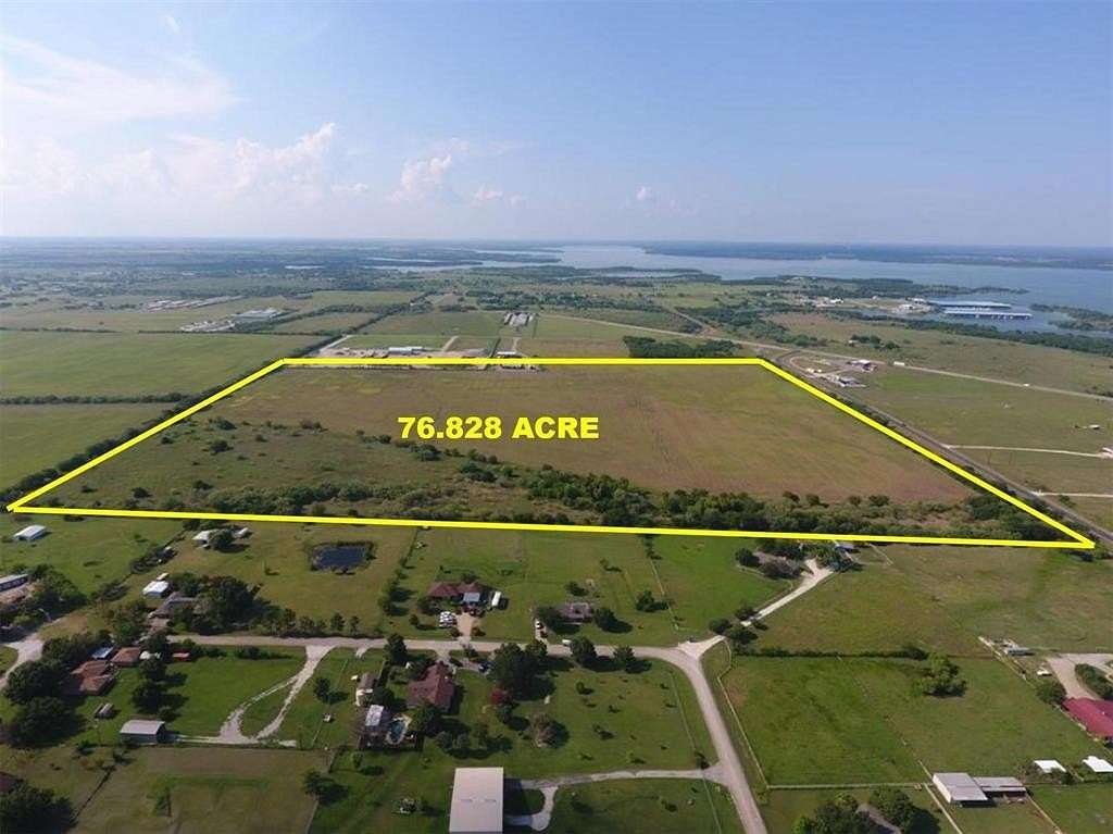 10 Acres of Commercial Land for Sale in Sanger, Texas