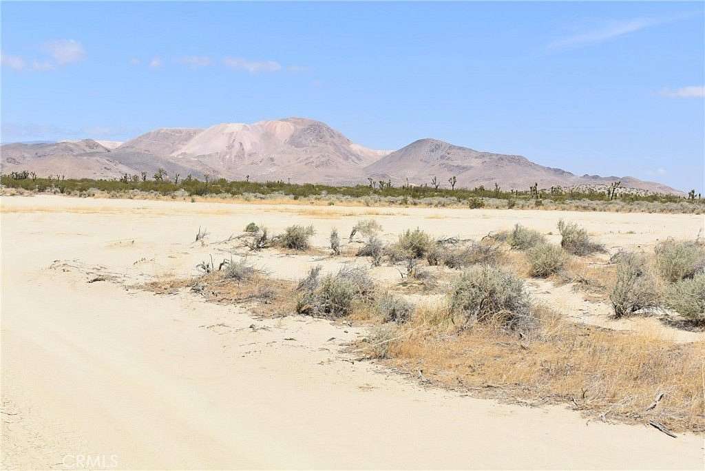 5 Acres of Land for Sale in Mojave, California