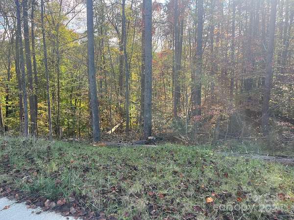 1.32 Acres of Land for Sale in Mooresville, North Carolina