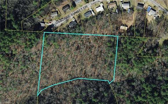 5 Acres of Residential Land for Sale in North Wilkesboro, North Carolina