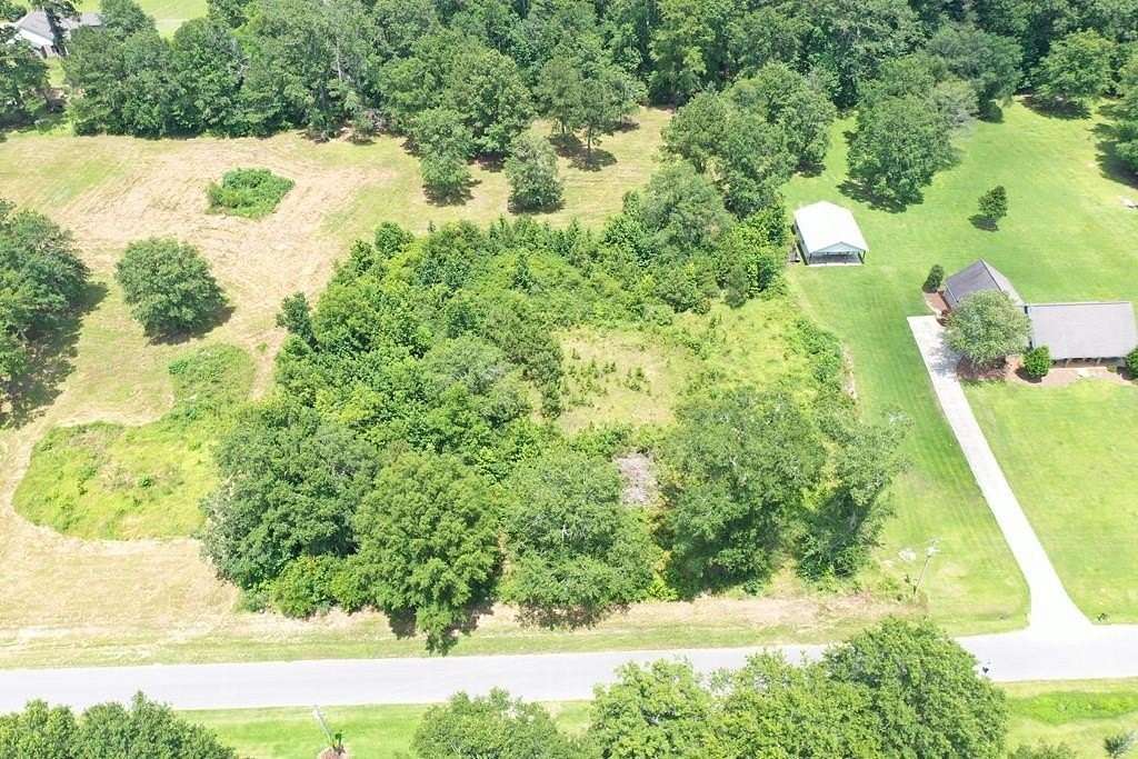 1.5 Acres of Residential Land for Sale in Laurel, Mississippi