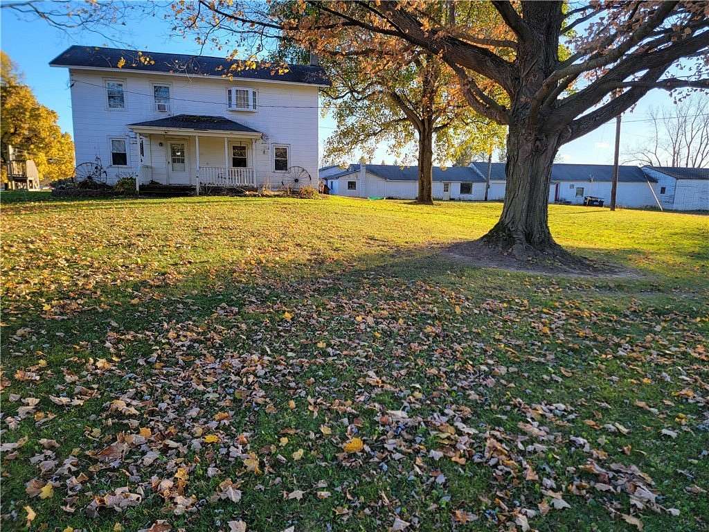 5.76 Acres of Residential Land with Home for Sale in Arcadia Town, New York