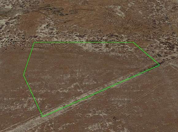 2.499 Acres of Land for Sale in Antelope Acres, California