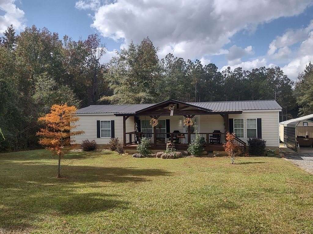 3.52 Acres of Residential Land with Home for Sale in Macon, Georgia