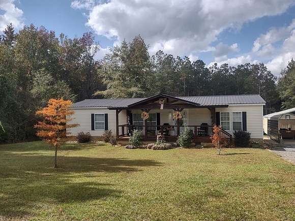 3.52 Acres of Residential Land with Home for Sale in Macon, Georgia