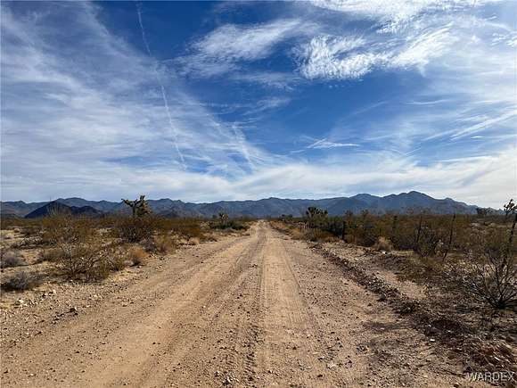 1.11 Acres of Residential Land for Sale in Yucca, Arizona