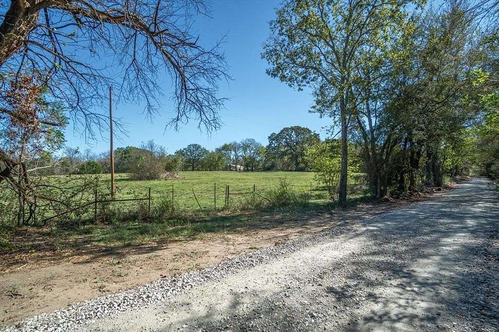 4.83 Acres of Residential Land for Sale in Wills Point, Texas