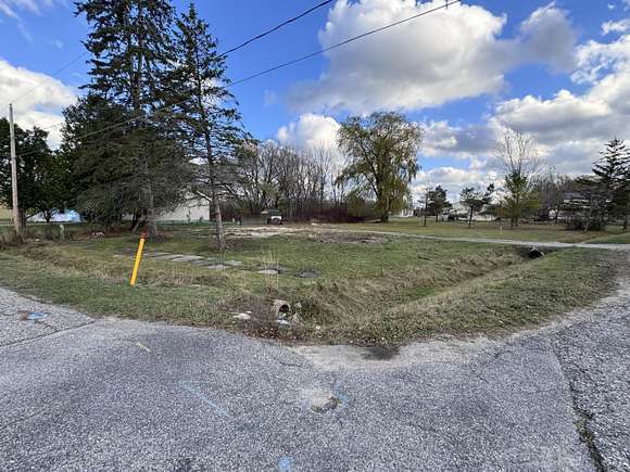 0.504 Acres of Residential Land for Sale in Cheboygan, Michigan