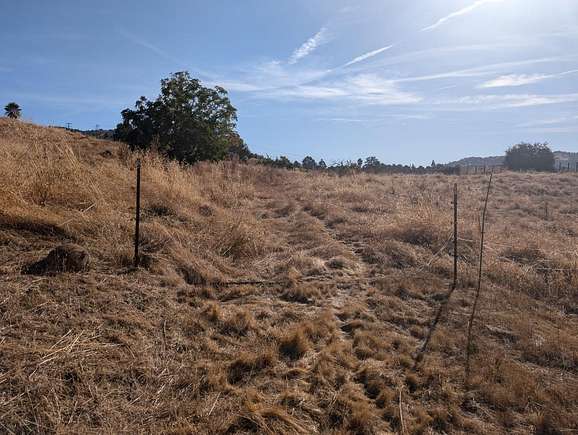 12.2 Acres of Land for Sale in Springville, California