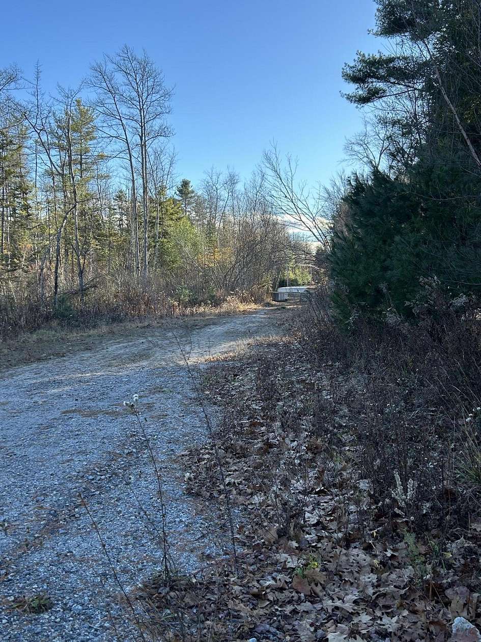 2.1 Acres of Residential Land for Sale in Brunswick, Maine