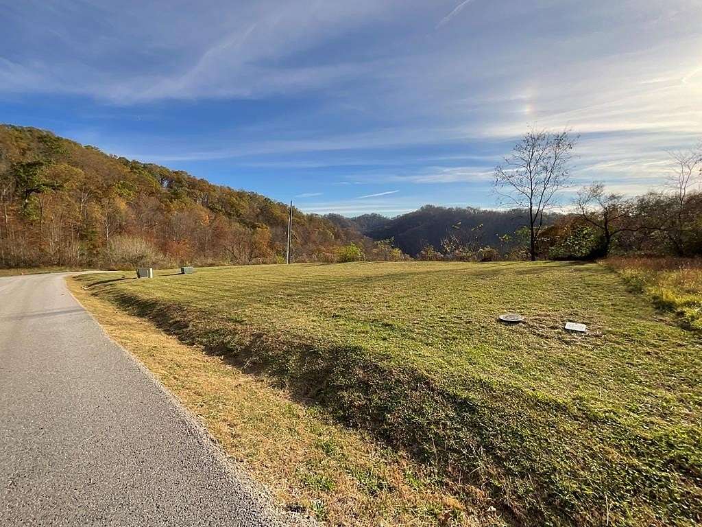 0.33 Acres of Residential Land for Sale in Pikeville, Kentucky