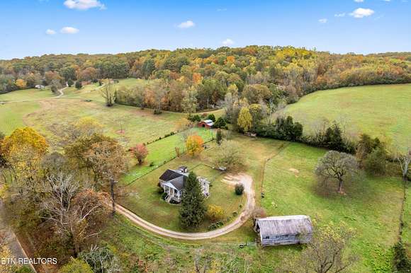 4.62 Acres of Residential Land with Home for Sale in Greenback, Tennessee