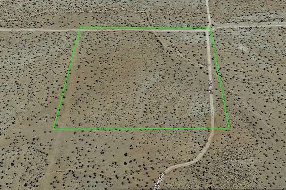 10.444 Acres of Land for Sale in Lancaster, California