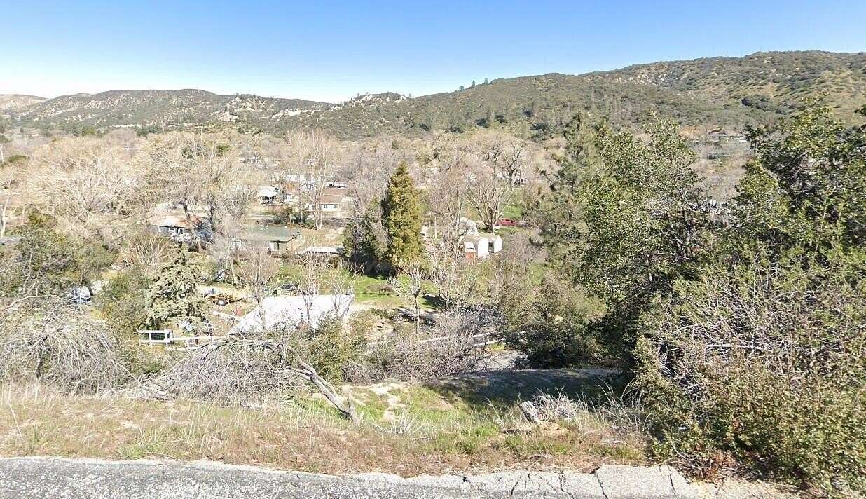 0.123 Acres of Residential Land for Sale in Lake Hughes, California