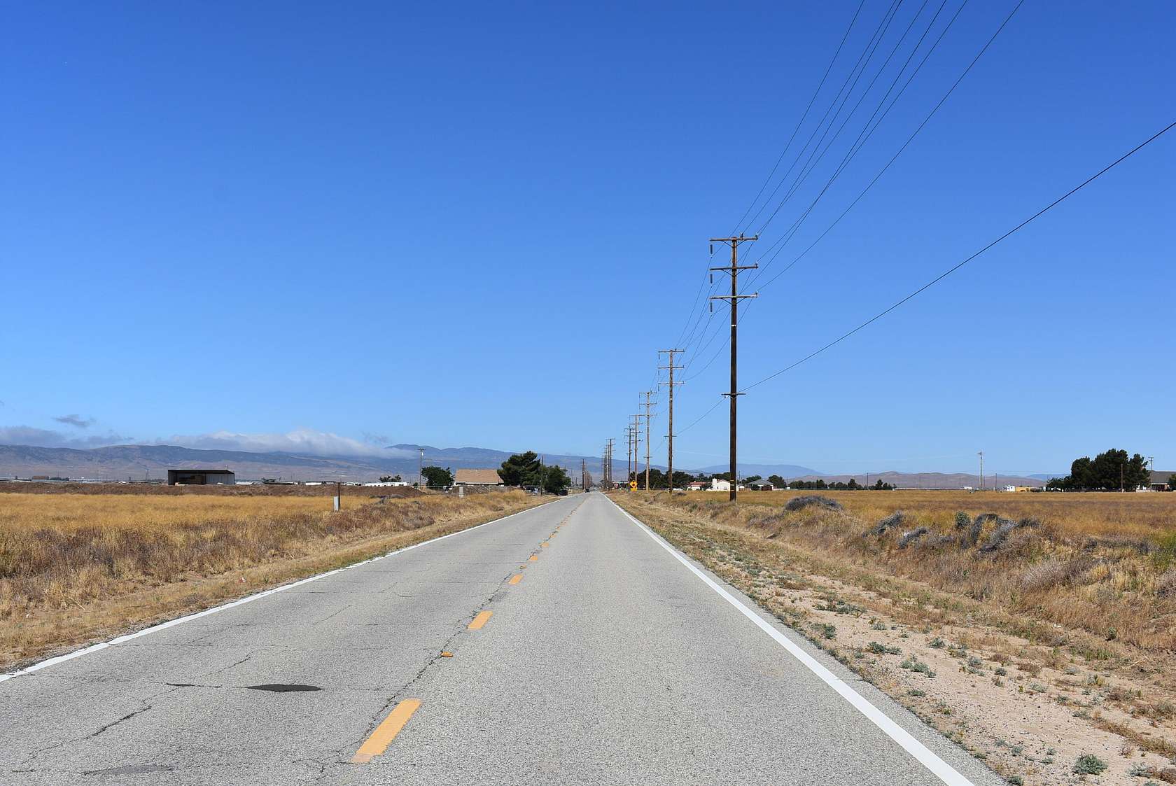 9.732 Acres of Commercial Land for Sale in Lancaster, California