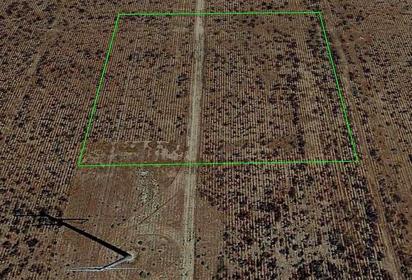 2.535 Acres of Land for Sale in Antelope Acres, California