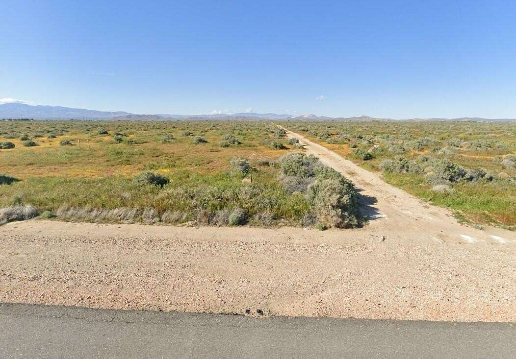 2.501 Acres of Land for Sale in Lancaster, California