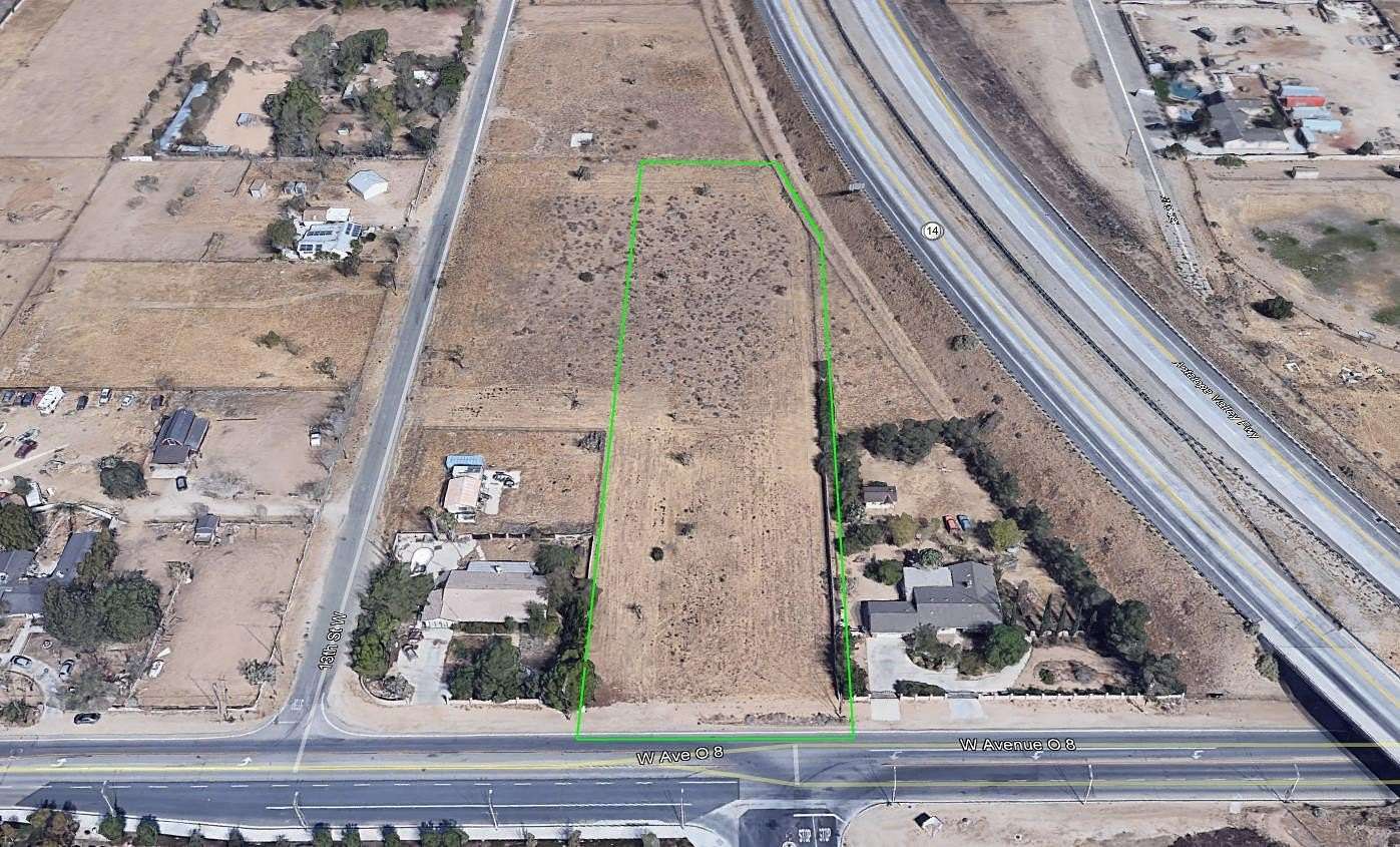 2.519 Acres of Residential Land for Sale in Palmdale, California