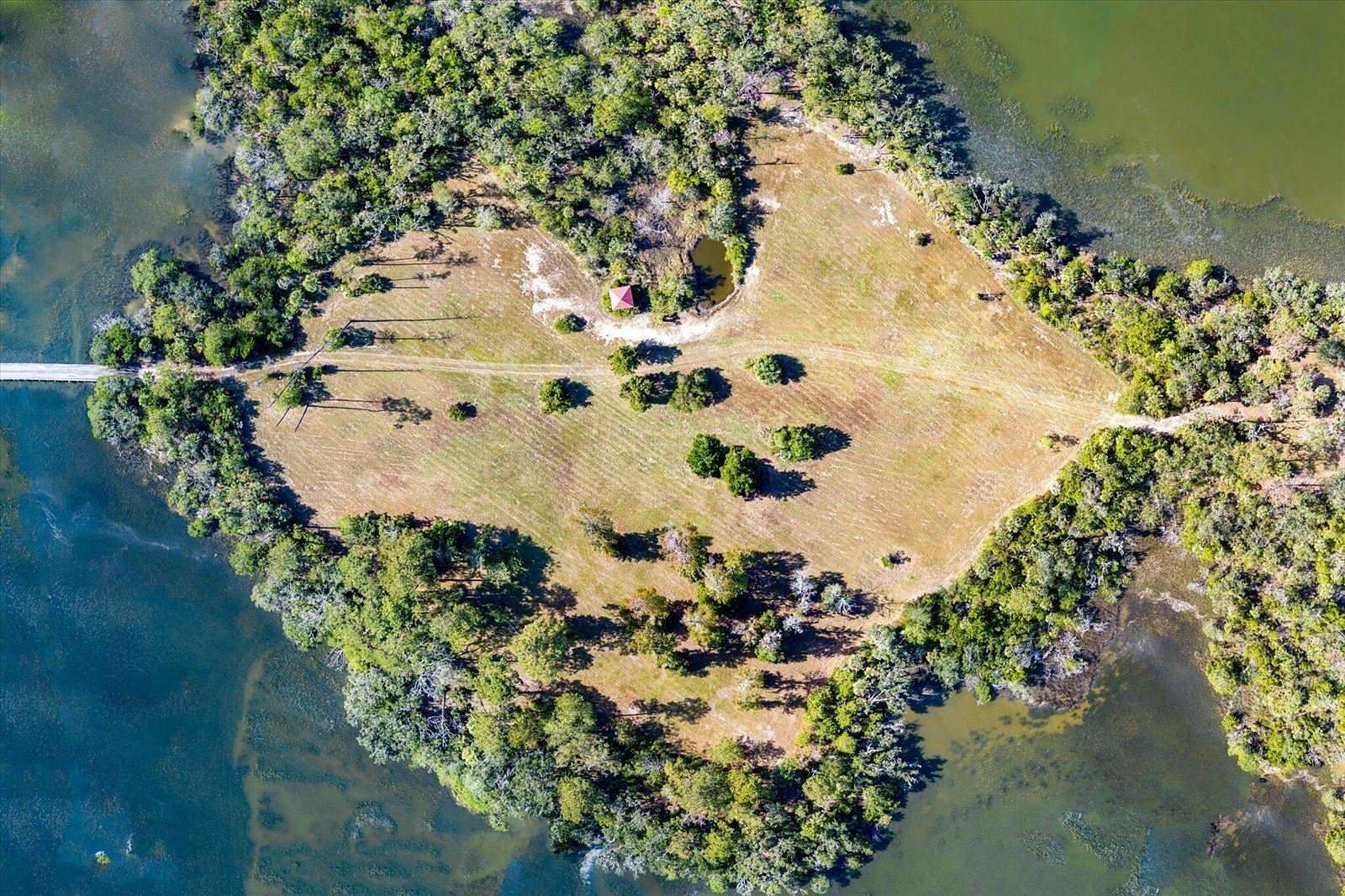 20 Acres of Land for Sale in Saint Helena Island, South Carolina