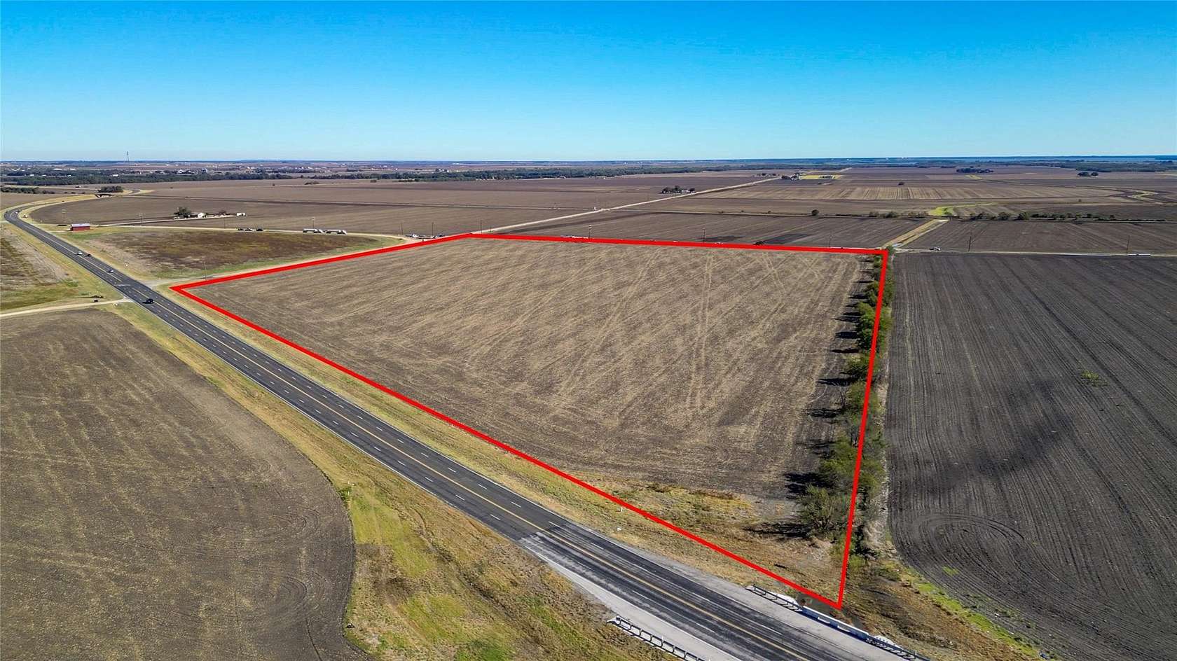 34.168 Acres of Commercial Land for Sale in Granger, Texas