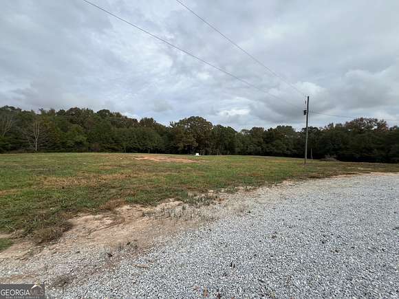 5 Acres of Residential Land for Sale in Bowman, Georgia