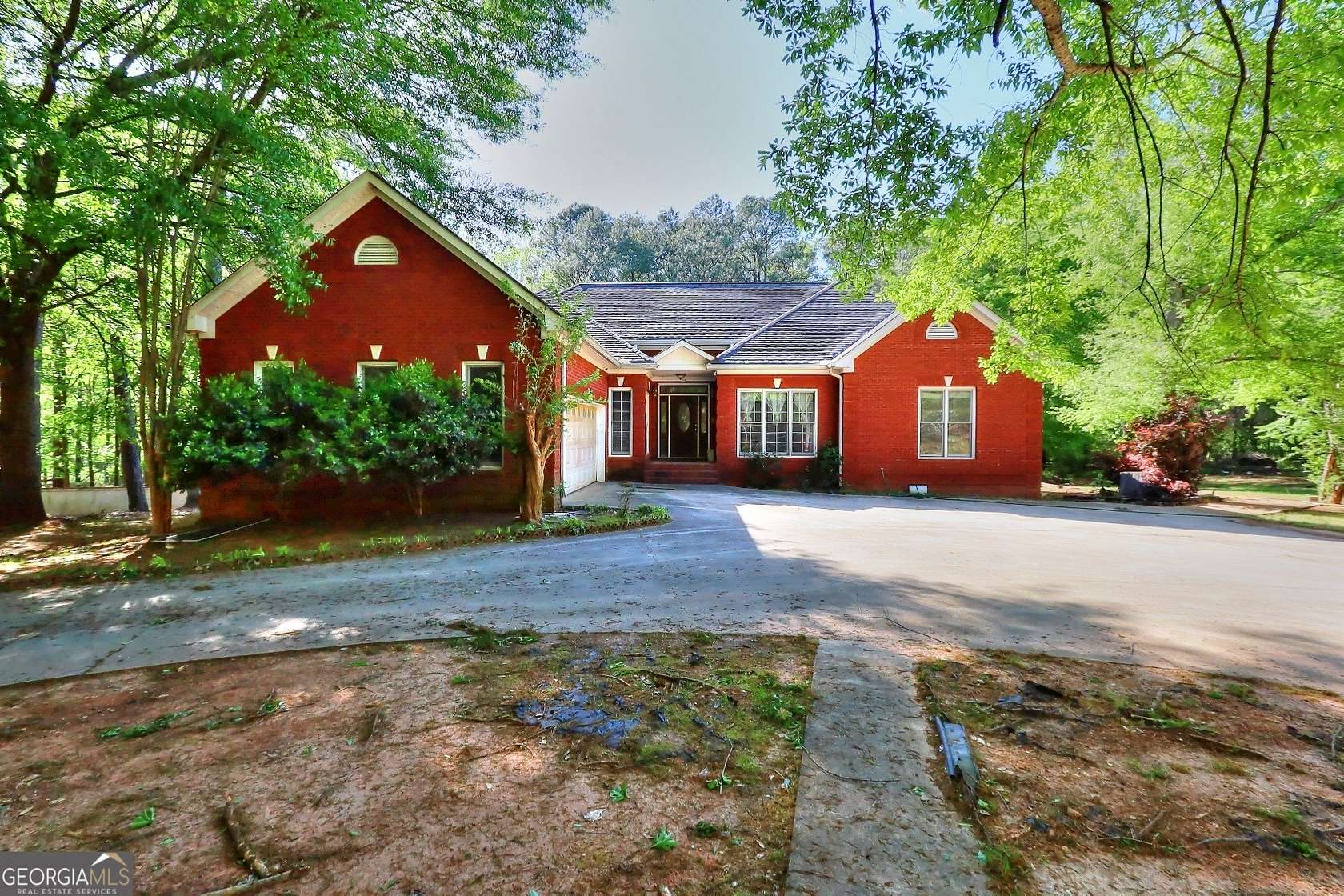 26.96 Acres of Land with Home for Sale in Covington, Georgia