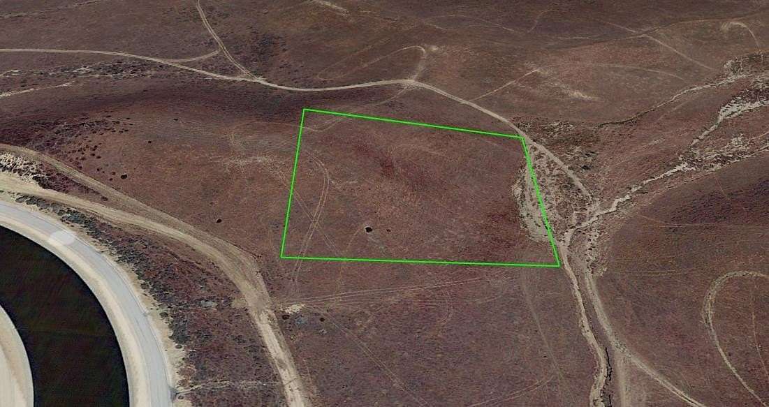 2.524 Acres of Residential Land for Sale in Lancaster, California