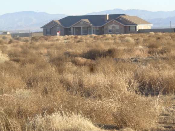 2.536 Acres of Residential Land for Sale in Lancaster, California