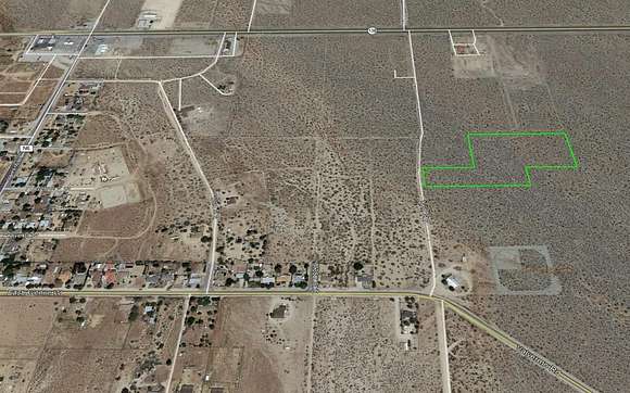 7.51 Acres of Residential Land for Sale in Pearblossom, California