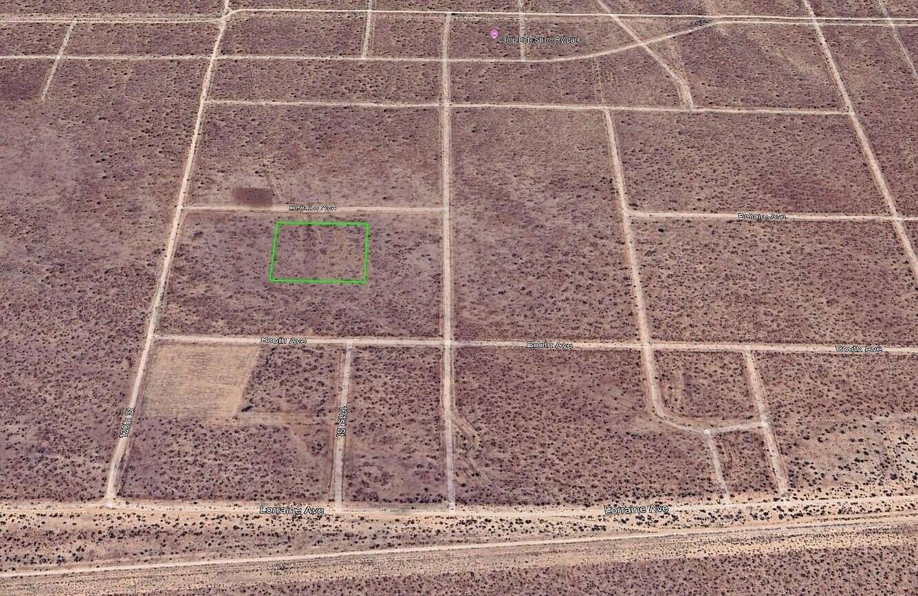 2.355 Acres of Residential Land for Sale in Mojave, California