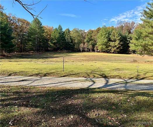 2.394 Acres of Residential Land with Home for Sale in Midlothian, Virginia