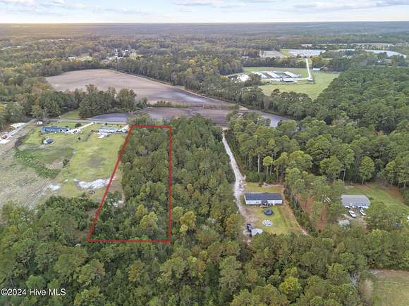 2.09 Acres of Residential Land for Sale in Beulaville, North Carolina